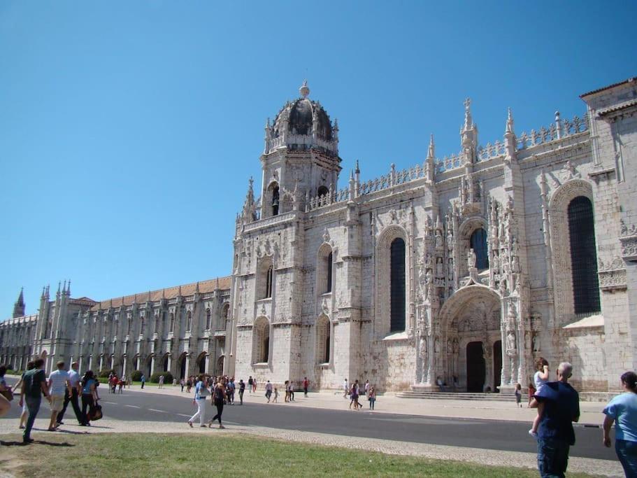 Appartamento Mm3 Baixa Rossio Castle View! Lisbona Esterno foto