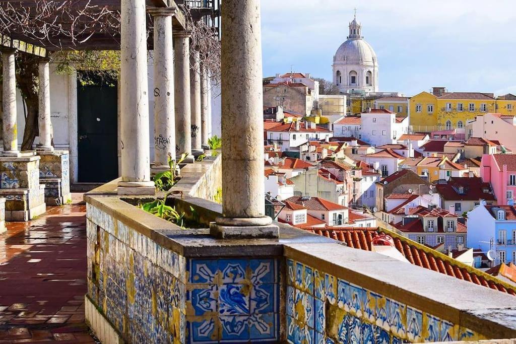 Appartamento Mm3 Baixa Rossio Castle View! Lisbona Esterno foto