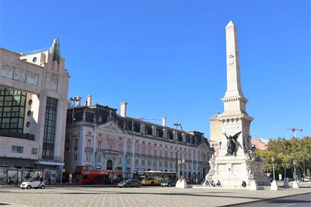 Appartamento Mm3 Baixa Rossio Castle View! Lisbona Esterno foto