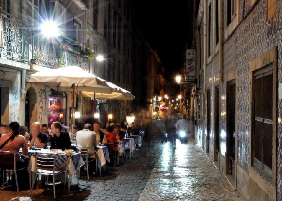 Appartamento Mm3 Baixa Rossio Castle View! Lisbona Esterno foto